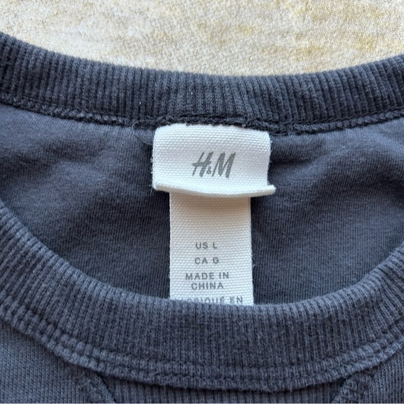 H&M Gray Ruffle Dress - Picture 2 of 7